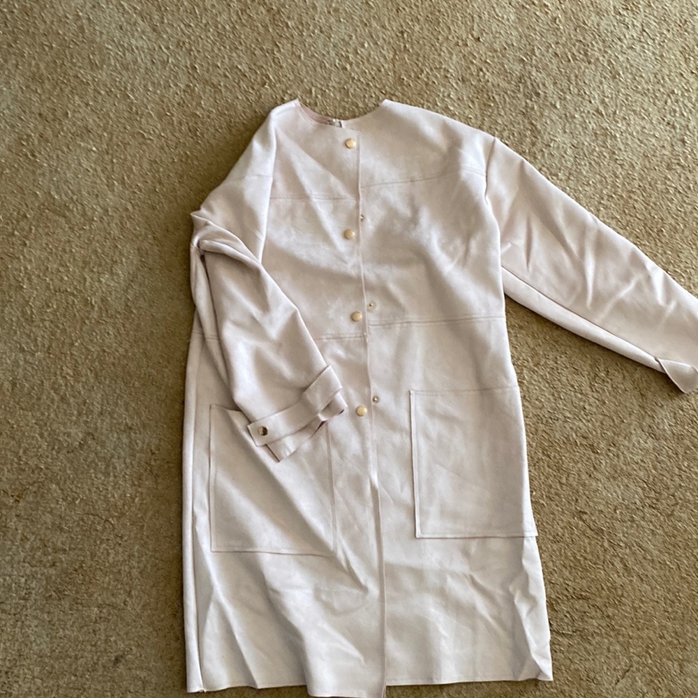 {Zara} cream with gold accent light coat